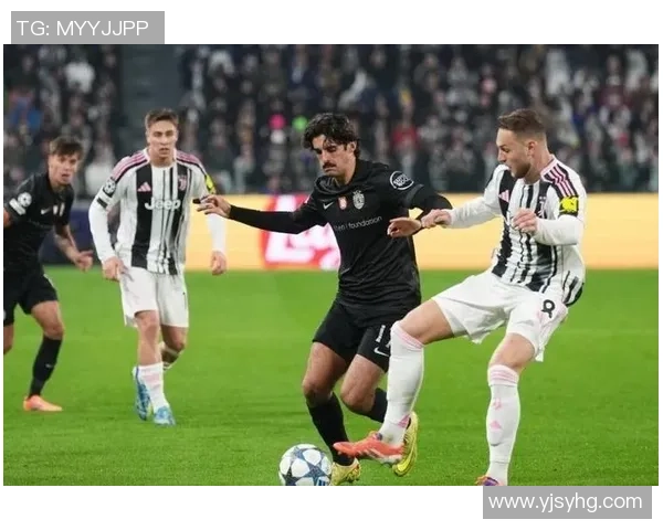 友谊赛精彩对决尤文图斯与拜仁战成平局神扑瞬间引发全场热烈反响